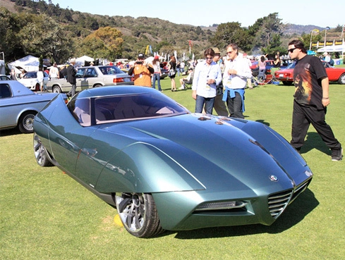 Bertone Alfa Romeo Bat