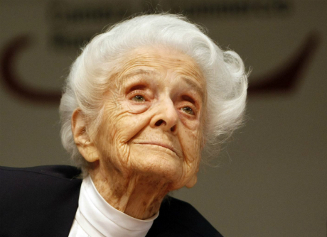Bà Rita Levi-Montalcini từng thực hiện nghiên cứu dưới hầm