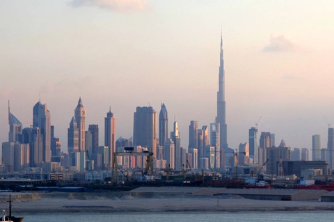 Dubai nhìn từ biển Dubai nhìn từ biển