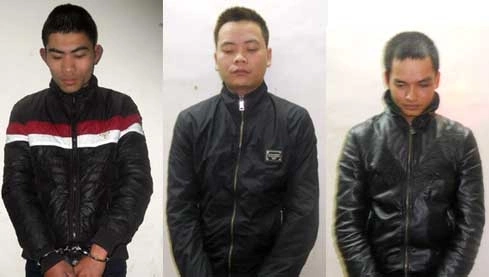 3 người liên quan đến vụ trộm cắp tài sản tại cơ quan công an. Ảnh: M.T.