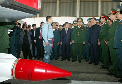 thutuong7-372906-1369377176_500x0.jpg