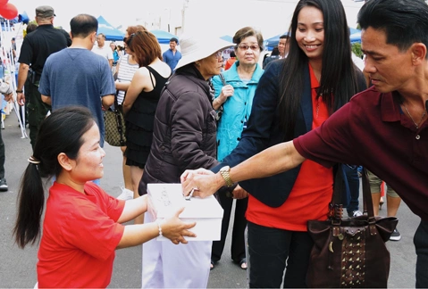 và dược sĩ Mai lại mang số tiền này về Việt Nam đễ làm công tác từ thiện qua các nhà thờ ỡ các vùng quê nghèo khó ỡ miền Nam , miền Trung và miền Bắc ,đễ xây trường học và giúp các trẽ em nghèo và khuyết tật ỡ đây . và dược sĩ Mai lại mang số tiền này về Việt Nam đễ làm công tác từ thiện qua các nhà thờ ỡ các vùng quê nghèo khó ỡ miền Nam , miền Trung và miền Bắc ,đễ xây trường học và giúp các trẽ em nghèo và khuyết tật ỡ đây .