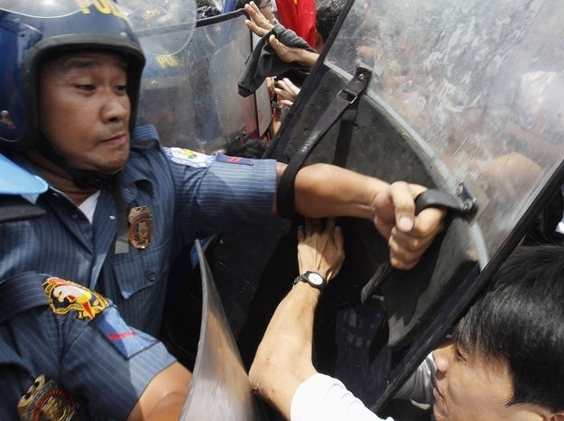 canhsat-philippines-2-1374748265_500x0.j