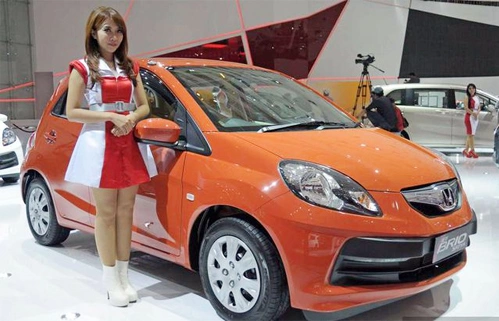 honda-brio-satya-1-4990-1381557189.jpg