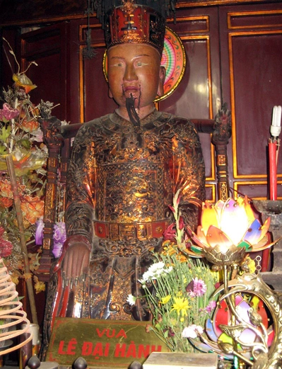 chuyen-ve-hoang-hau-hai-trieu-duong-van-nga-2
