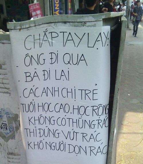 Đừng làm khổ người dọn rác.