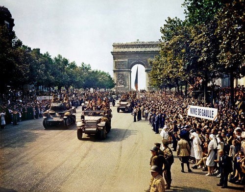 tuong-duc-khang-lenh-hitler-cuu-paris-khoi-bi-huy-diet