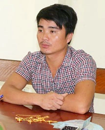 trom-vang-cua-nguoi-than-giau-tren-noc-nha