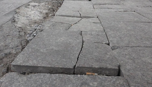 da-lat-via-he-tuoi-tho-70-nam-vo-nat-khi-vua-thi-cong-1