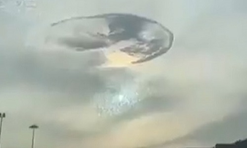 Hố mây ở UAE - Tin tức mới nhất 24h qua - Báo VnExpress