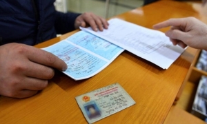 Tôi bị hành hơn ba tháng không làm xong giấy đăng ký kết hôn