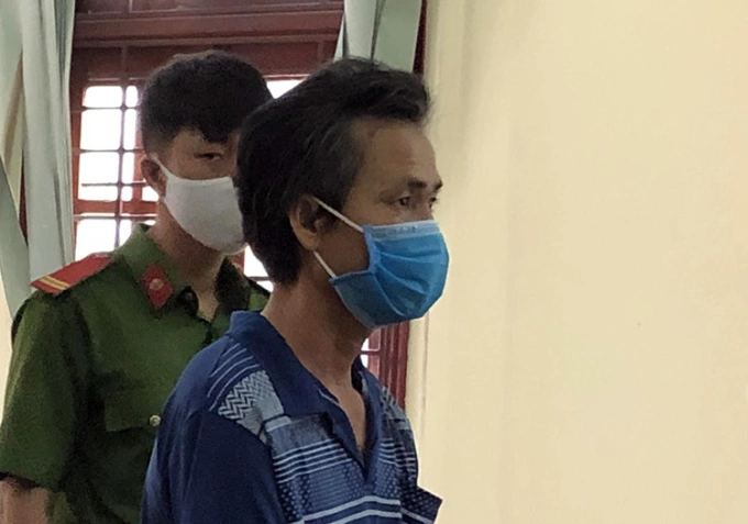 Bị cáo Nguyễn Văn Hải tại phiên toà. Ảnh: Hưng Lợi