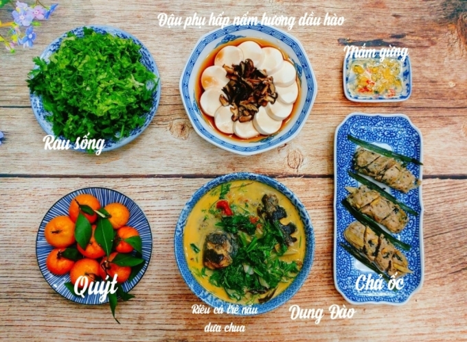 Mâm cơm nhiều sắc màu