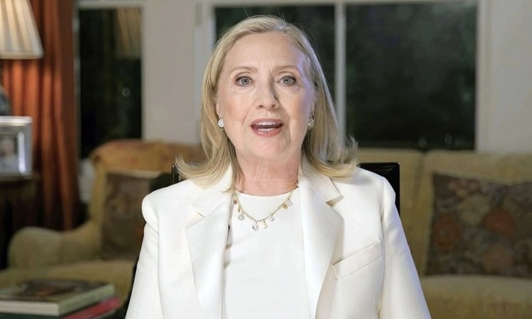 Hillary Clinton gแปฃi lแบกi thแบฅt bแบกi trฦฐแปc Trump - Bรกo VnExpress