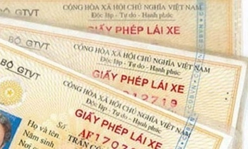 Những rắc rối khi phân chia 17 hạng giấy phép lái xe
