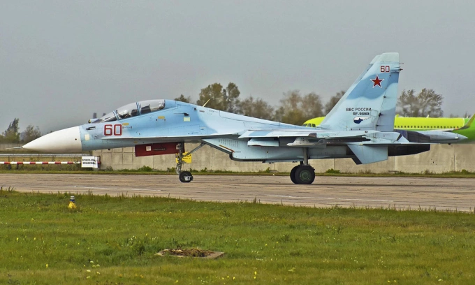 Tiêm kích Su-30M2 mã số RF-95869 hồi năm 2018. Ảnh: Russian Planes.