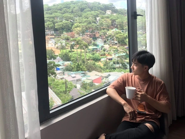Nam sinh giả gái đạt Á khôi được cư dân mạng săn lùng - 10