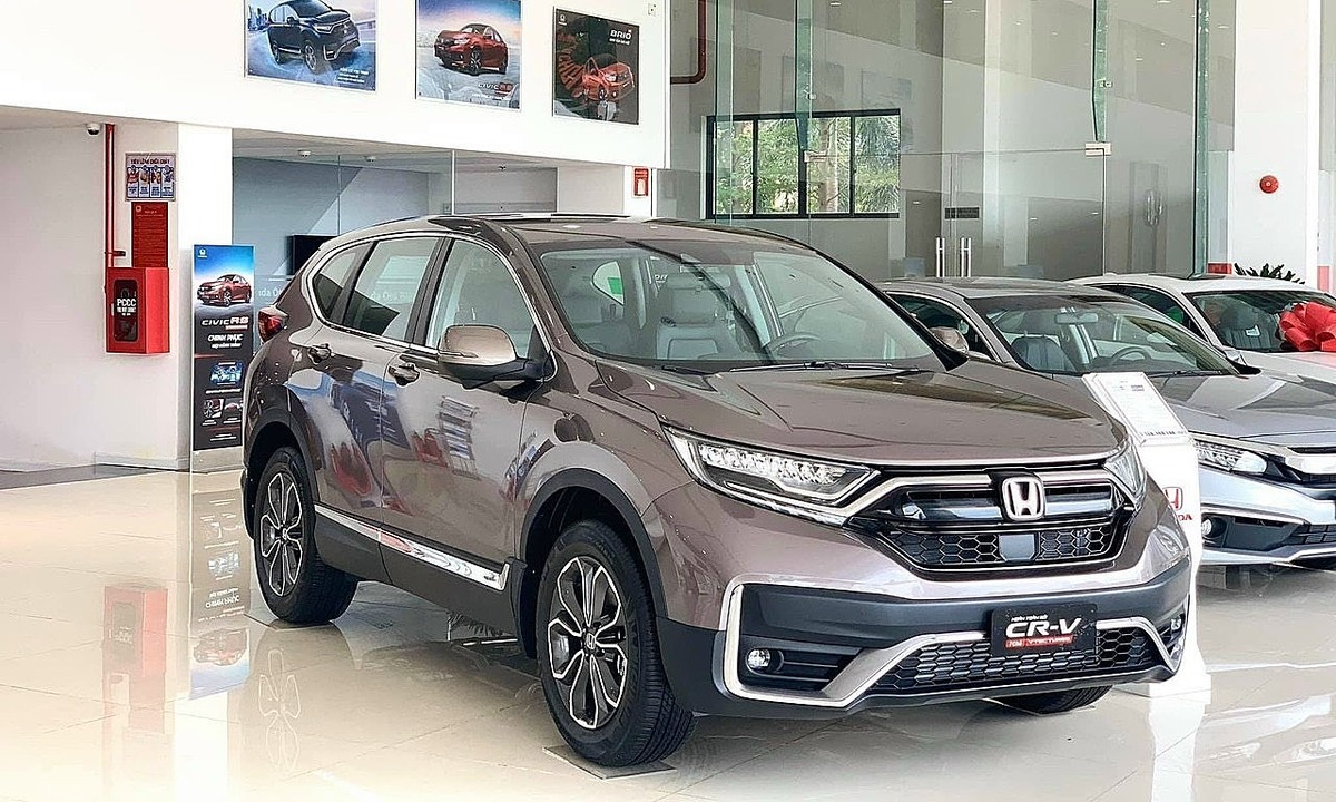 Honda CR-V ưu đãi gần 200 triệu đồng đẩy hàng tồn - VnExpress