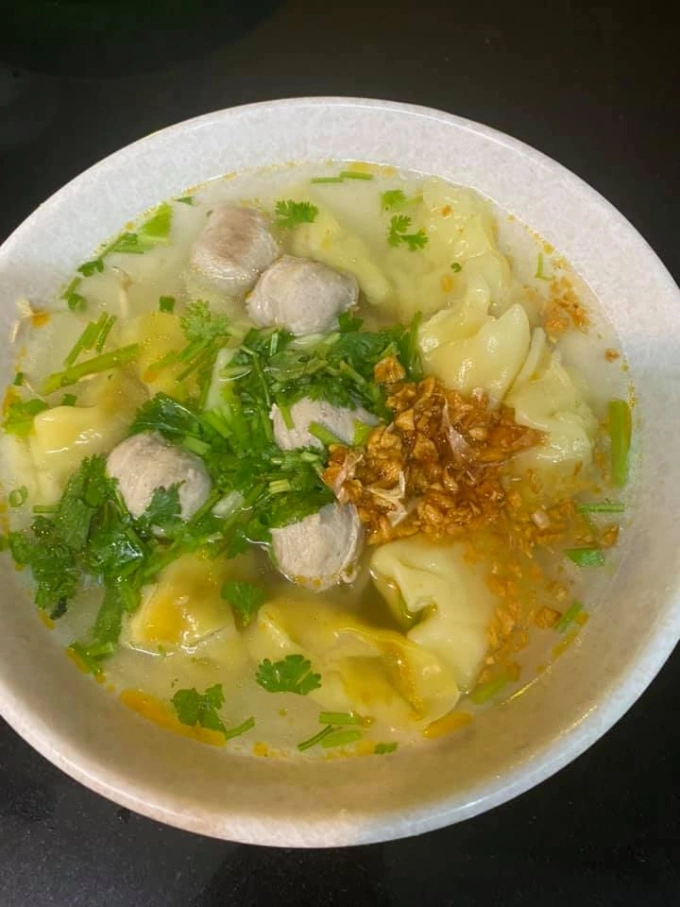 Hoành thánh nhân tôm thịt - món ăn sáng nhiều dinh dưỡng