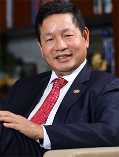 Doanh nhân Trương Gia Bình