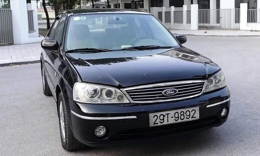 MUA BÁN XE Ô TÔ FORD LASER ĐÃ QUA SỬ DỤNG