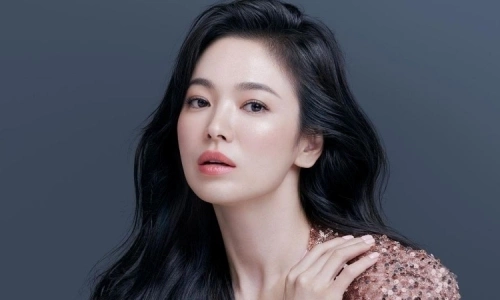 Ai phù hợp với phun mí mắt màu nâu đen? 3 Tin tức Song Hye Kyo mới nhất trên VnExpress