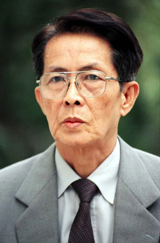 Nhà văn Anh Đức.