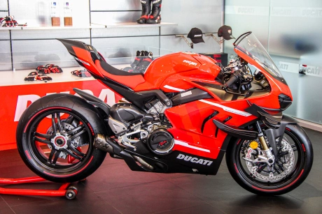Siêu môtô Ducati Superleggera V4 giá gần 6 tỷ đồng về Việt Nam - Báo VnExpress