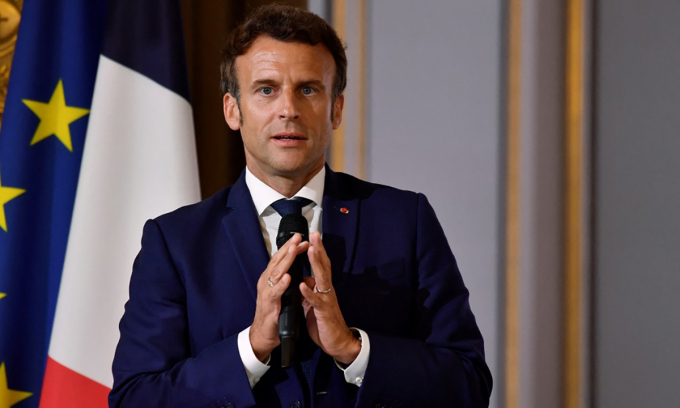 Tổng thống Pháp Emmanuel Macron phát biển trong một sự kiện tại Điện Elysee ngày 3/6. Ảnh: AFP.