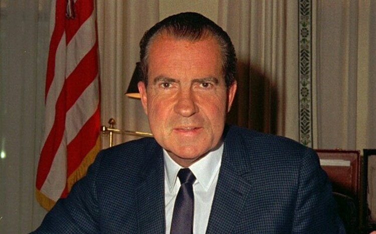 Miếng băng dính phanh phui bê bối nhấn chìm Richard Nixon - Báo VnExpress