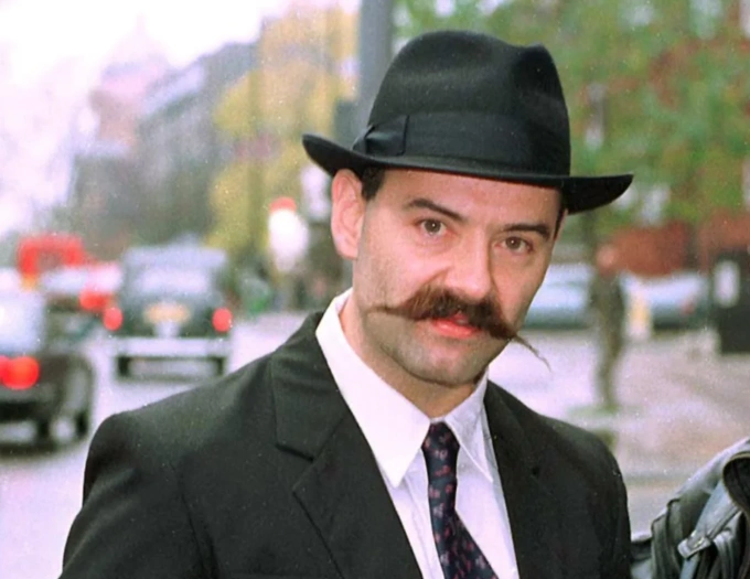 Charles Bronson trong một lần được tha tù. Ảnh: The Sun