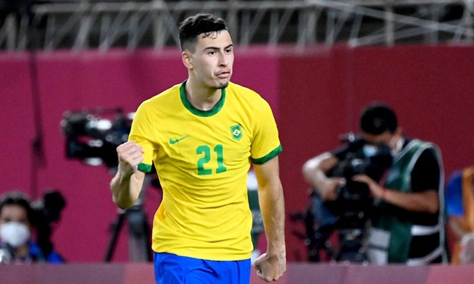 Gabriel Martinelli duy trì tốc độ và sự bùng nổ bên cánh trái – ngọn lửa Arsenal Gabriel Martinelli duy trì tốc độ và sự bùng nổ bên cánh trái – ngọn lửa Arsenal