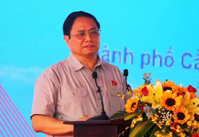 Thủ tướng phát biểu tại lễ khởi công đường vành đai phía Tây Cần Thơ. Ảnh: Cửu Long