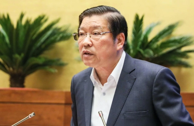 Ông Phan Đình Trạc, Trưởng ban Nội chính Trung ương truyền đạt nghị quyết 27 về Tiếp tục xây dựng và hoàn thiện nhà nước pháp quyền xã hội chủ nghĩa Việt Nam trong giai đoạn mới, sáng 5/12 Ảnh: Hoàng Phong