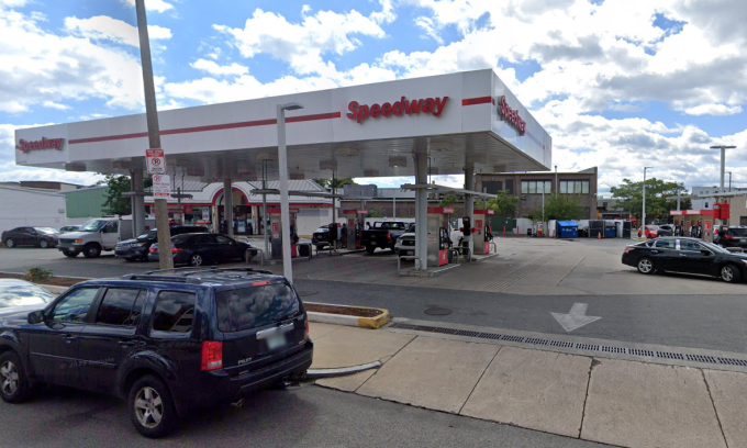 Trạm nhiên liệu Speedway trên đại lộ Old Colony ở Boston để xảy ra nhầm lẫn khi tiếp nhiên liệu vào bể. Ảnh: Google Maps