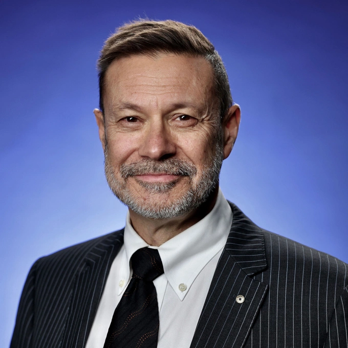 Đại sứ Australia tại Việt Nam Andrew Goledzinowski. Ảnh: BNG Australia.