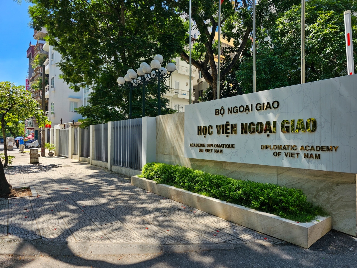 Điểm chuẩn Học viện Ngoại giao (DAV) năm 2023