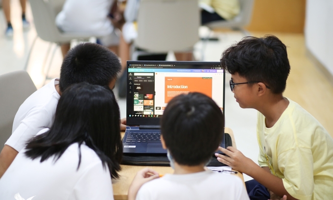 Học sinh trường AISVN trong một hoạt động học tập, năm 2022. Ảnh: AISVN
