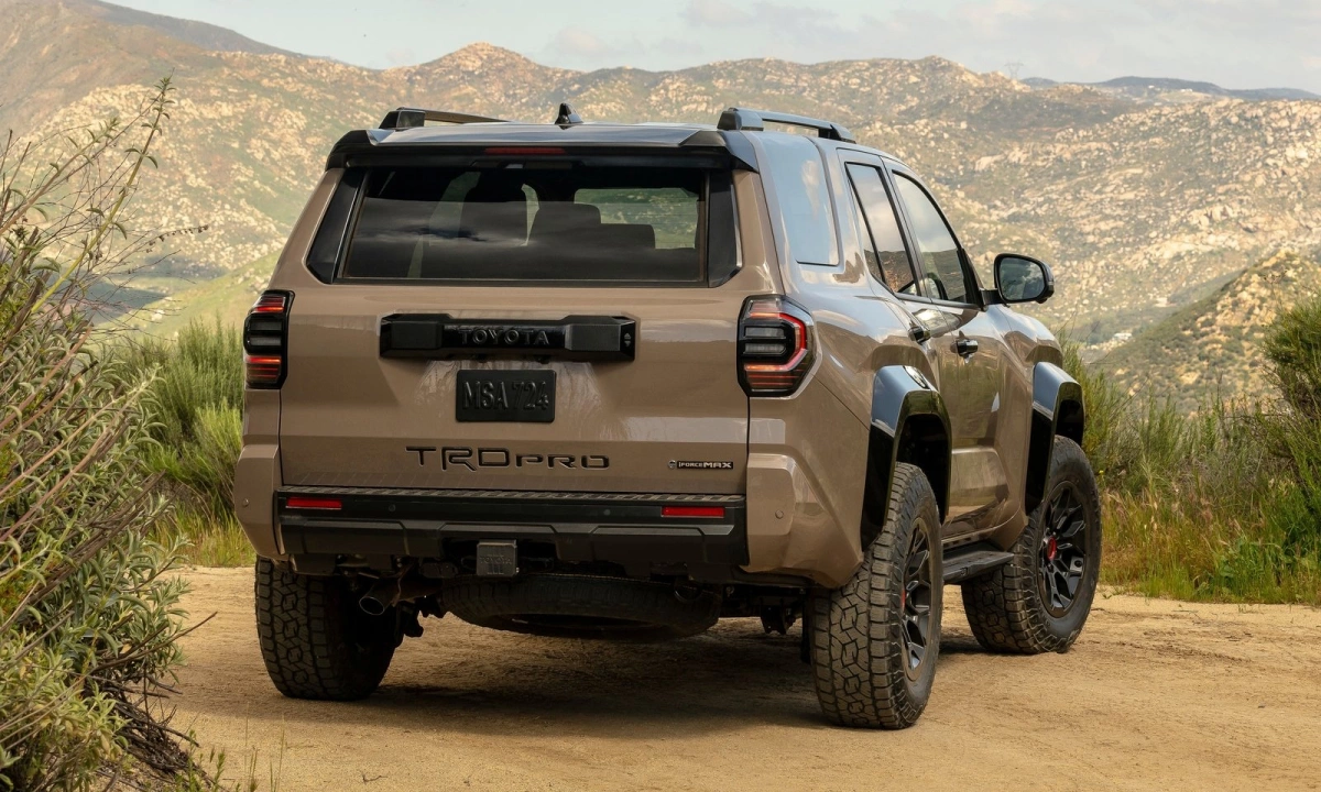 Toyota 44Runner: Đánh Giá Chi Tiết, Giá Bán Và Khả Năng Off-Road Tuyệt Vời 5 Độ xe Toyota 4Runner: Gợi ý những nâng cấp phổ biến để tăng cường khả năng offroad và cá nhân hóa