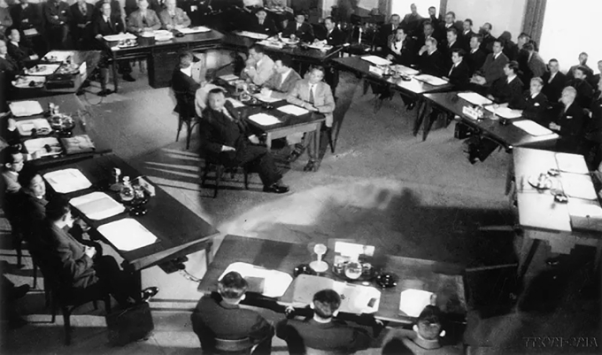 Toàn cảnh phiên khai mạc hội nghị Geneve ngày 8/5/1954. Ảnh tư liệu