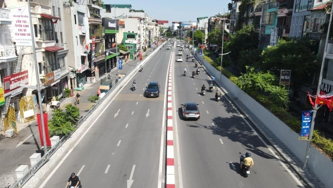 Tuyến đường được mở rộng lên từ 4 - 6 làn xe chạy. Ảnh: VA