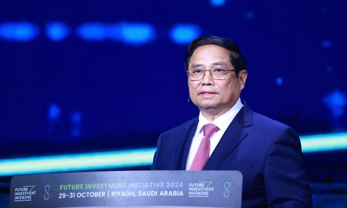 Thủ tướng Phạm Minh Chính ở Riyadh, Arab Saudi, ngày 30/10. Ảnh: Nhật Bắc