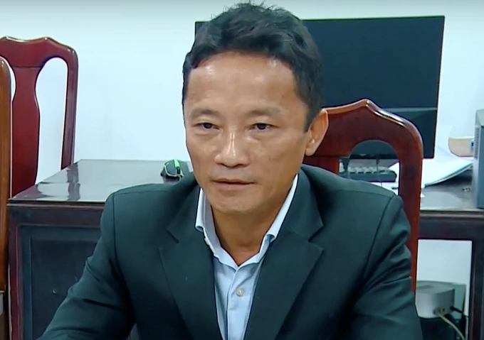 Nguyễn Thanh Bình tại cơ quan điều tra. Ảnh: Văn Nhất