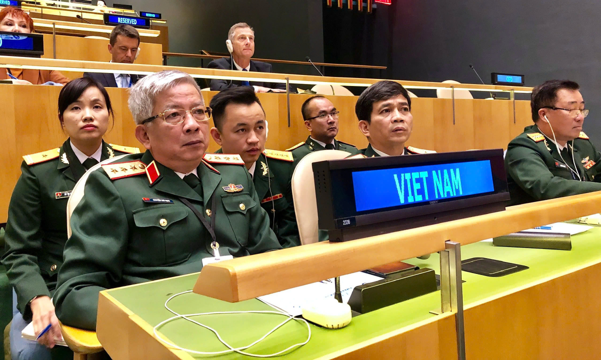 Hồi ức 'dò đường' cho lực lượng mũ nồi xanh của tướng Nguyễn Chí Vịnh