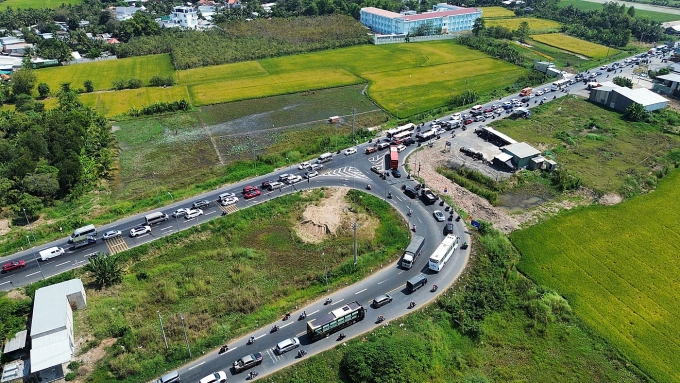 Tuyến tránh Long Xuyên tại nút giao vào nội ô thành phố. Ảnh: Trần Thanh