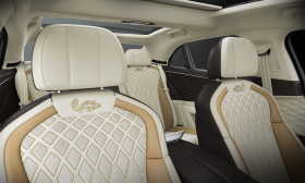 SUV Bentley Bentayga cho người mê cá koi