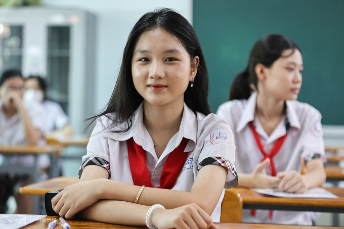 Học sinh thi lớp 10 tại điểm trường THCS Trần Quốc Toản, TP Thủ Đức, ngày 6/6/2024. Ảnh: Quỳnh Trần