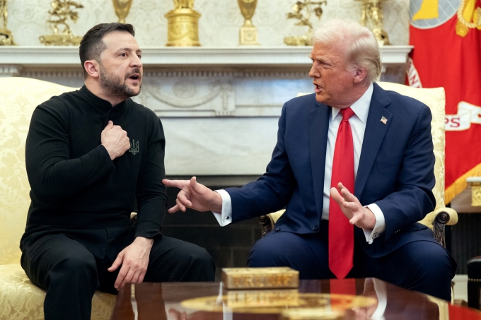Tổng thống Zelensky tranh luận với Tổng thống Mỹ tại Nhà Trắng ngày 28/2. Ảnh: AFP