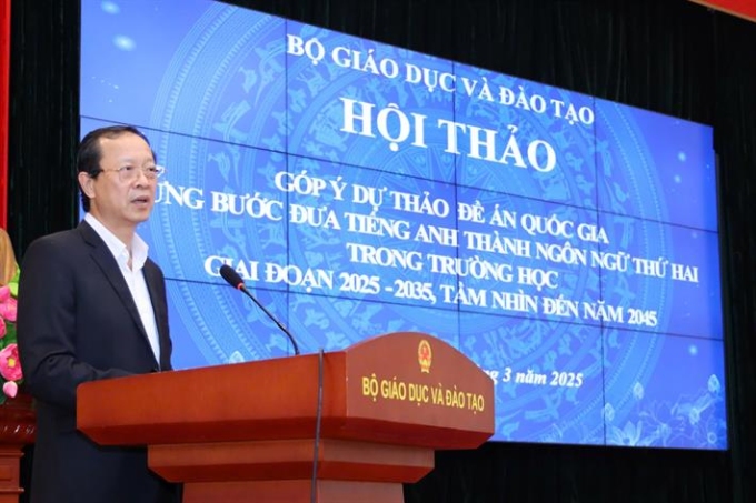Thứ trưởng Phạm Ngọc Thưởng phát biểu tại hội thảo, ngày 5/3. Ảnh: MOET