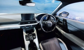 Xe thể thao hai cửa Honda Prelude Coupe lộ nội thất